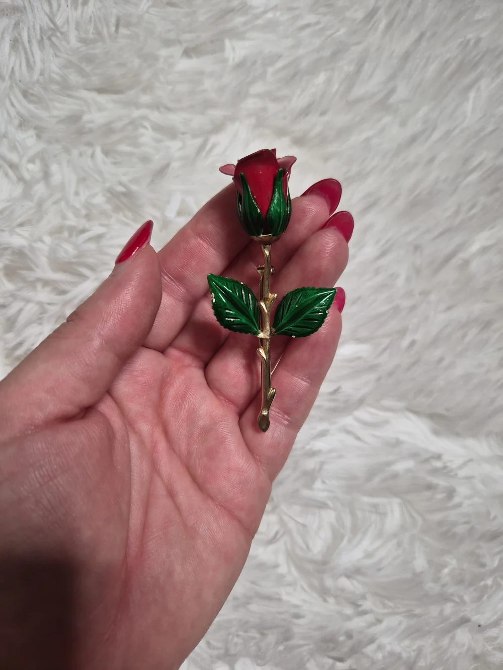 Vintage rose brooch
